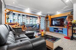 Blk 336 Jurong East Avenue 1 (Jurong East), HDB Executive #473325471